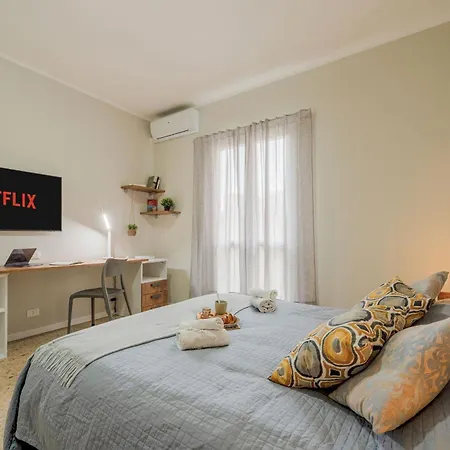 Italian Experience- Lory House Apartment Pavia