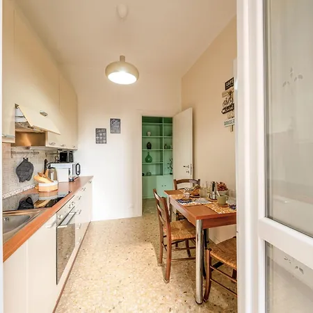 Italian Experience- Lory House Pavia