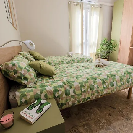 Italian Experience- Lory House Apartment Pavia
