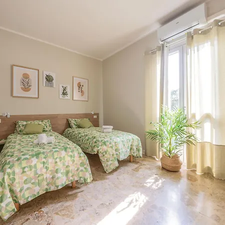 Italian Experience- Lory House Pavia