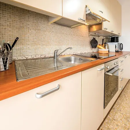 Italian Experience- Lory House Pavia